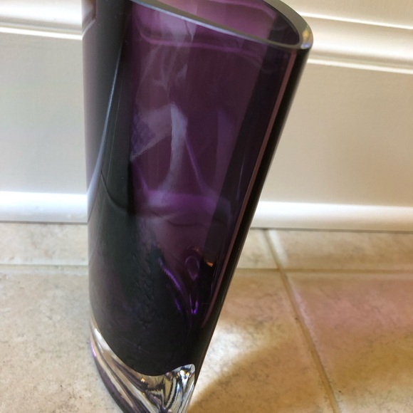 BADASH Hand Cut Crystal Purple “ Samantha” Vase.  Wow - Picture 6 of 10